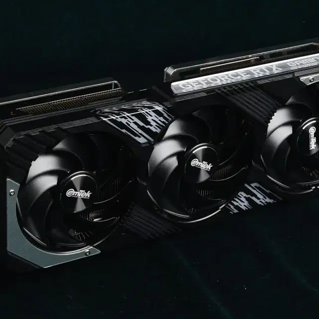 이엠텍 RTX4070Ti Super Gaming Pro