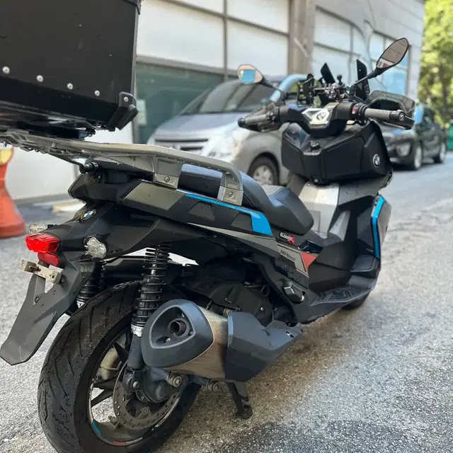 19년식 BMW C400X 블랙박스2채널