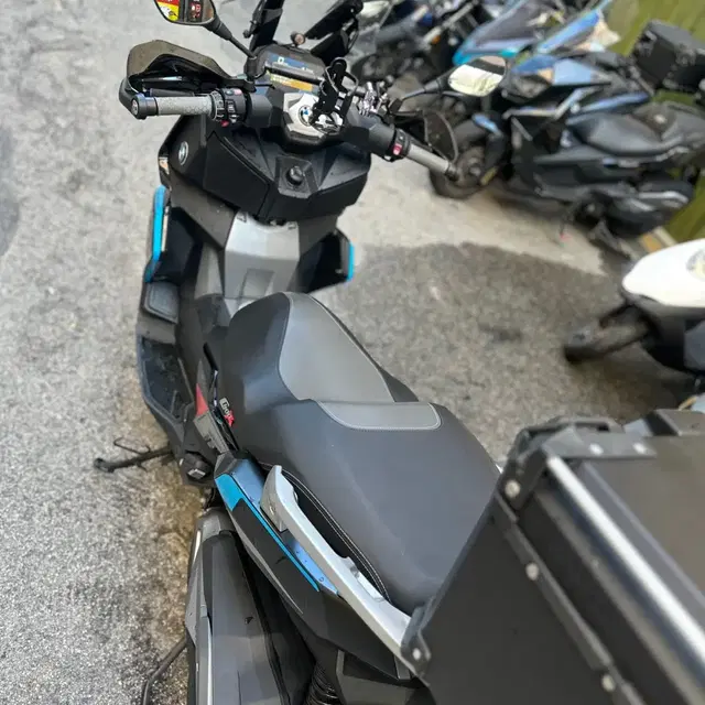 19년식 BMW C400X 블랙박스2채널