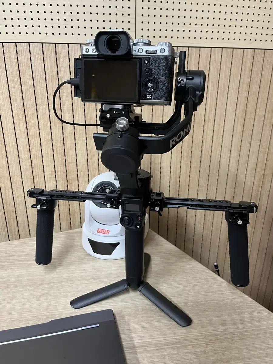 DJI RSC2 짐벌, 듀얼핸들