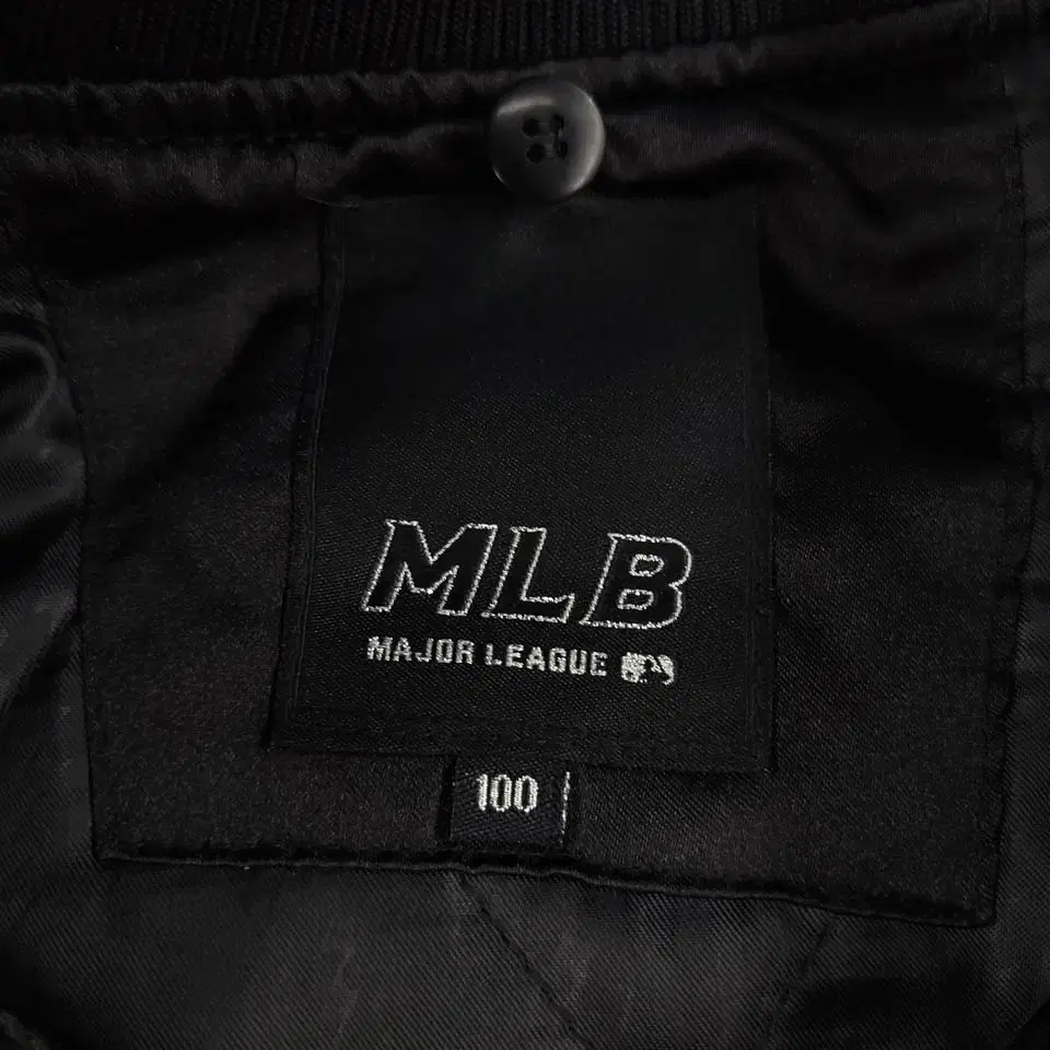 MLB 엠엘비 00s 블랙 실버 디트로이드 타이거즈 반광 새틴 바시티점퍼