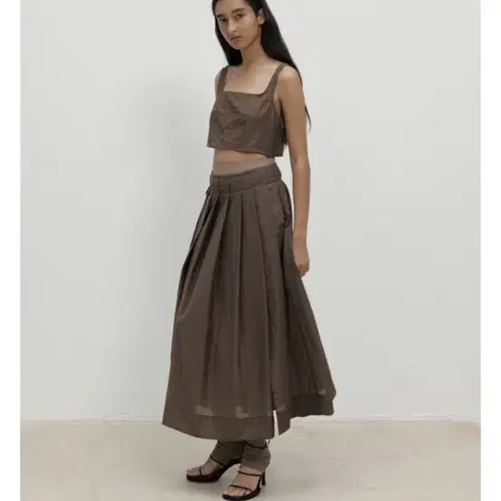 rrace Sheer Pleats Skirt / 레이스 플리츠 스커트