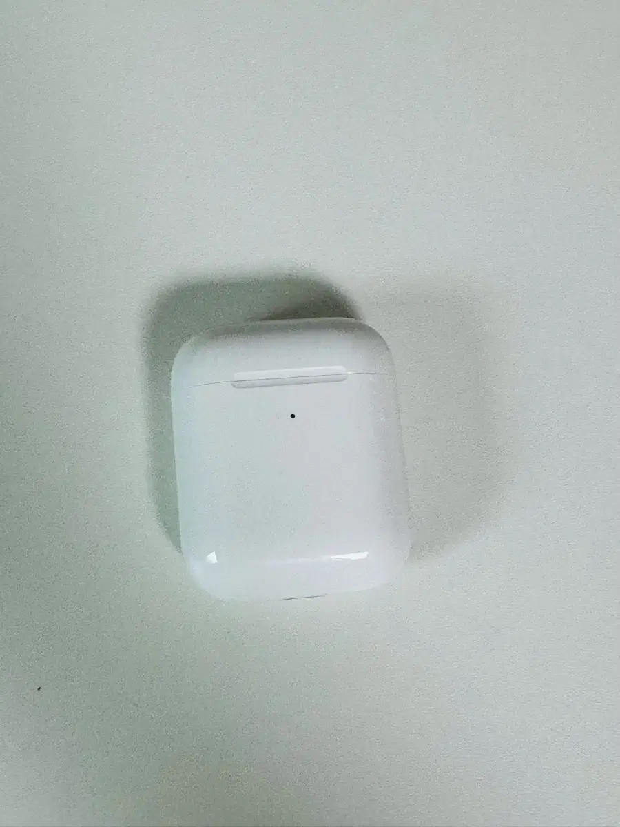 AirPods 2 base only