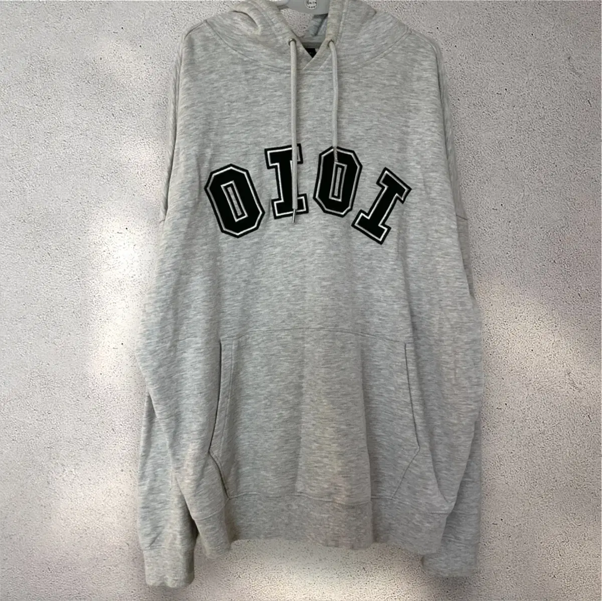 O.I.O.I Big Size Hoodie