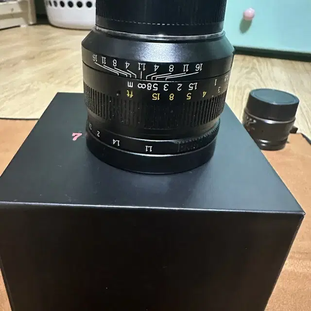 7artisans 50mm f1.1