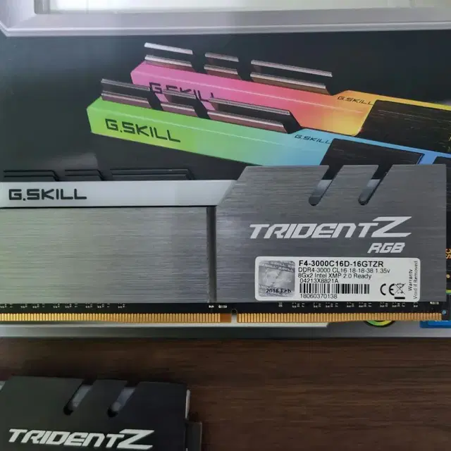 지스킬 DDR4 8x2 16GB 메모리