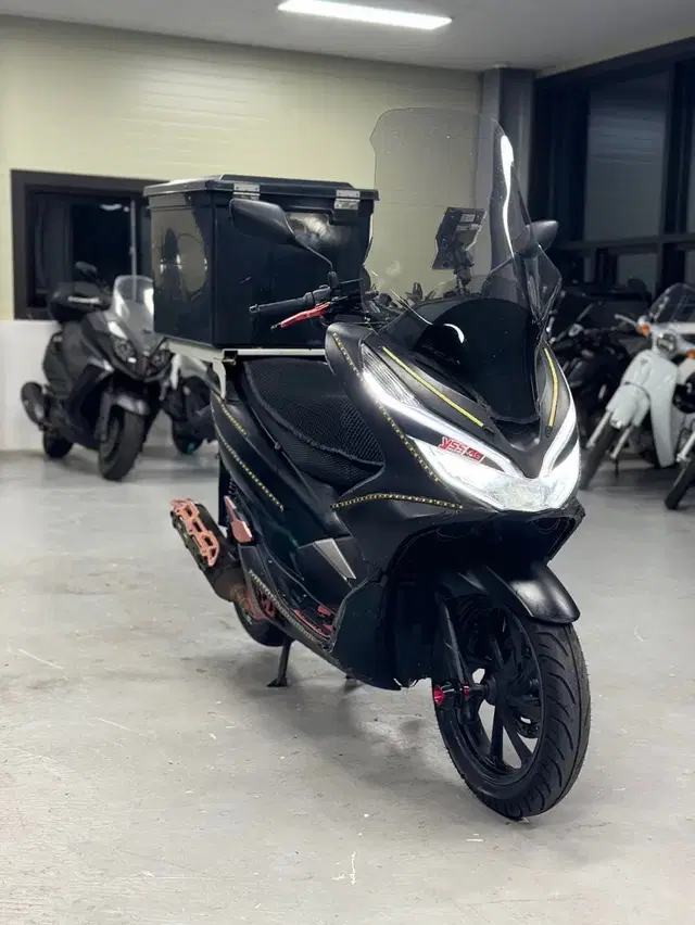 20년식 혼다 PCX125 47@@@KM 깔끔한 차량 판매합니다.