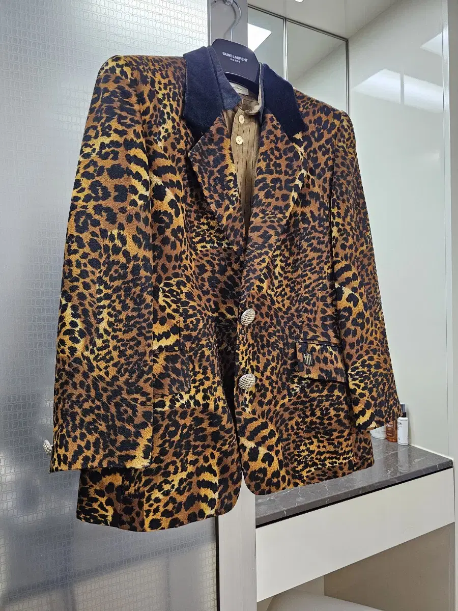 Vintage leopard blazer jacket