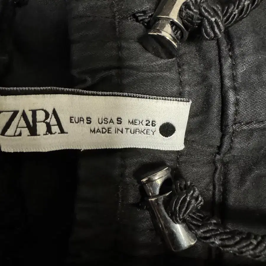 정품 자라 Zara 조거팬츠 블랙 거의 새상품