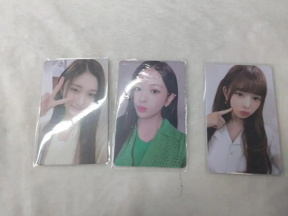 Ive Papa John's Photocards