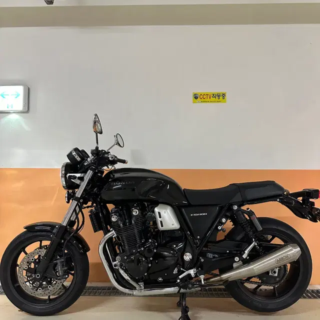 19년식 혼다 CB1100RS 블랙 여성차주 짧은키로수 소모품올교체차량