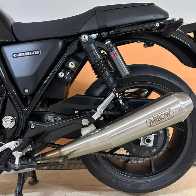 19년식 혼다 CB1100RS 블랙 여성차주 짧은키로수 소모품올교체차량