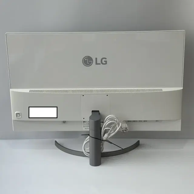 LG 모니터 32인치 32QK500C 32인치 QHD 고해상도 큰화면