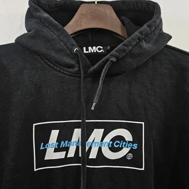 L) LMC 후드티