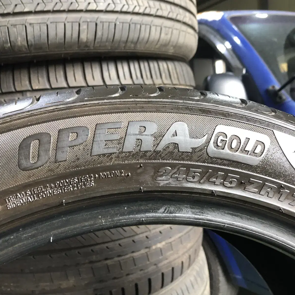 245 45 17 opera gold