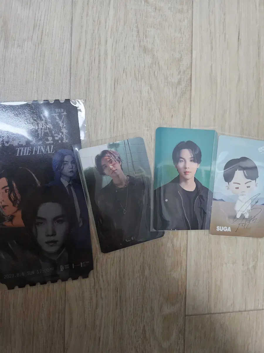 Bangtan suga concert dey amibus photocard tickets