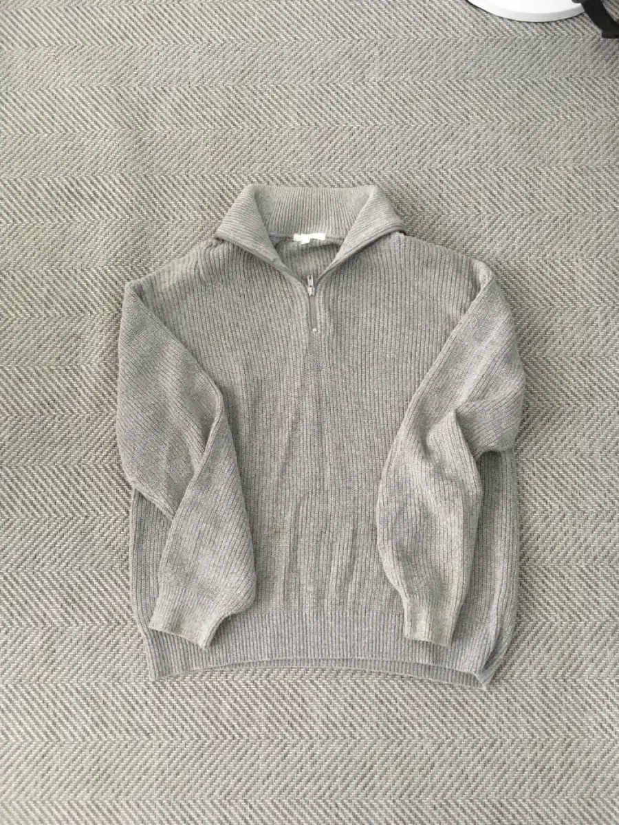 Keymuir Knit (Melange Gray) M