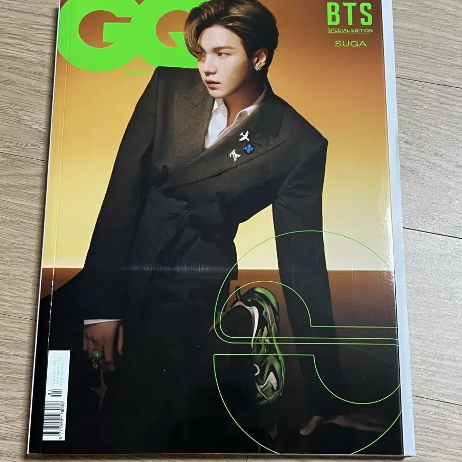 방탄소년단 슈가 BTS SUGA 디아이콘 지큐 Dicon GQ 잡지