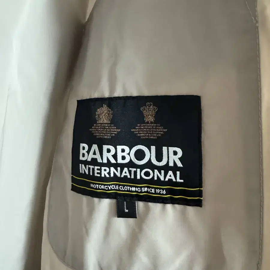 Barbour 간절기 자켓