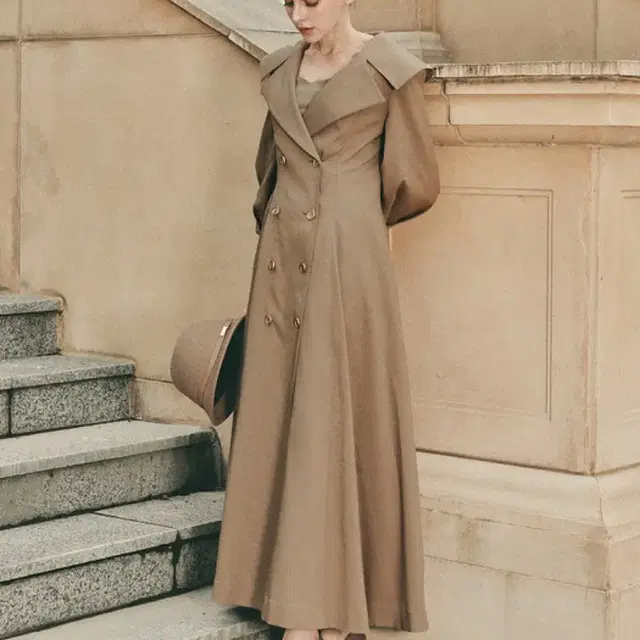 Camilla Trench Coat (Brown)