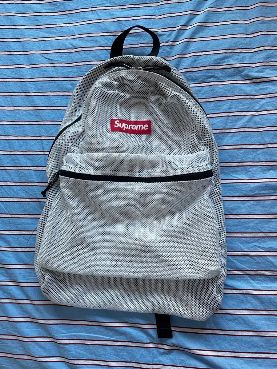 Supreme 슈프림 16SS Mesh Backpack 메쉬 백팩 화이트