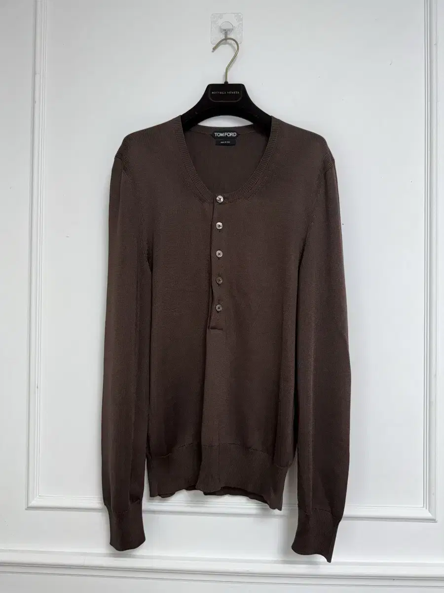 Tom Ford 100% Silk Henley Neck