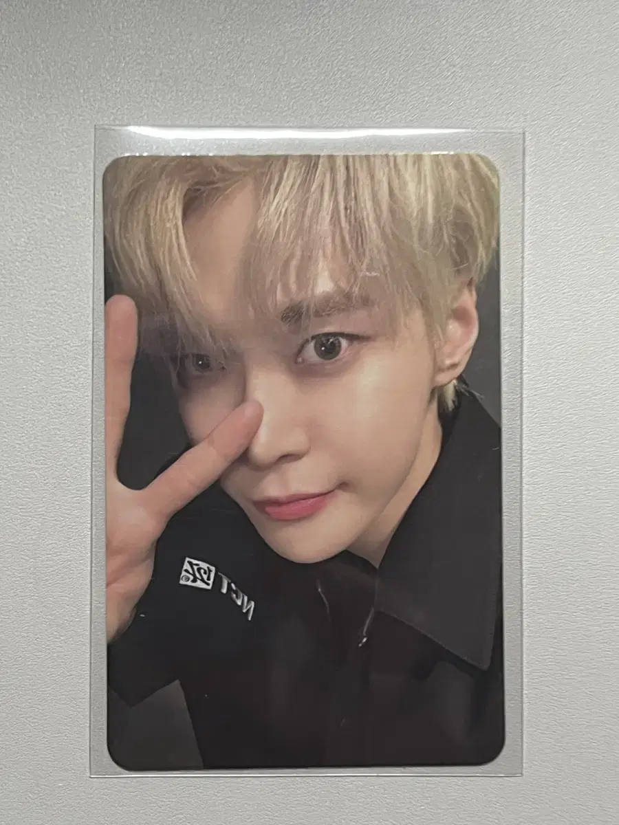 Doyoung @DoYoung_Kim pop up 5만원 ld photocard wts