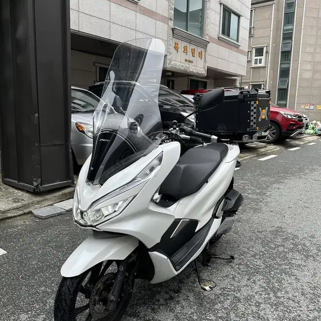 혼다 Pcx 125cc 20년식 3만키로대 상태 좋은 오토바이 급처합니다