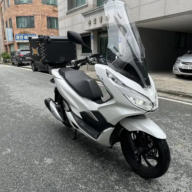 혼다 Pcx 125cc 20년식 3만키로대 상태 좋은 오토바이 급처합니다