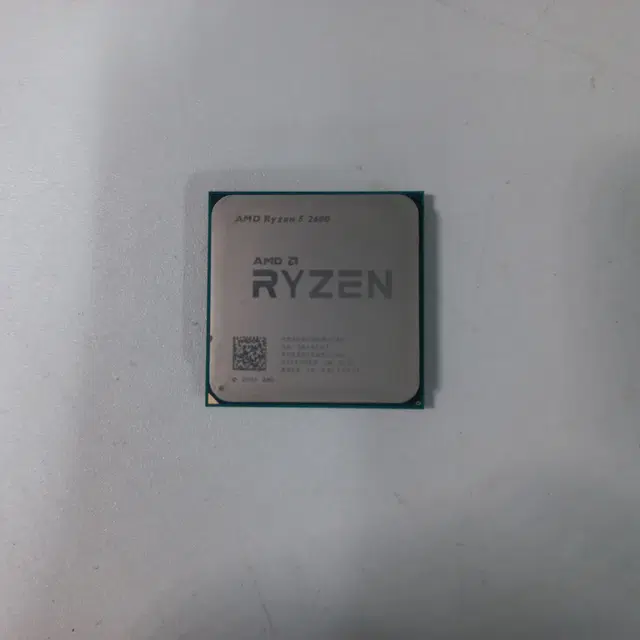 AMD 라이젠5 2600 (피나클 릿지)