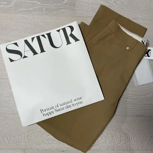 satur 새터 바지 / 사이즈 M /Torino Western Two