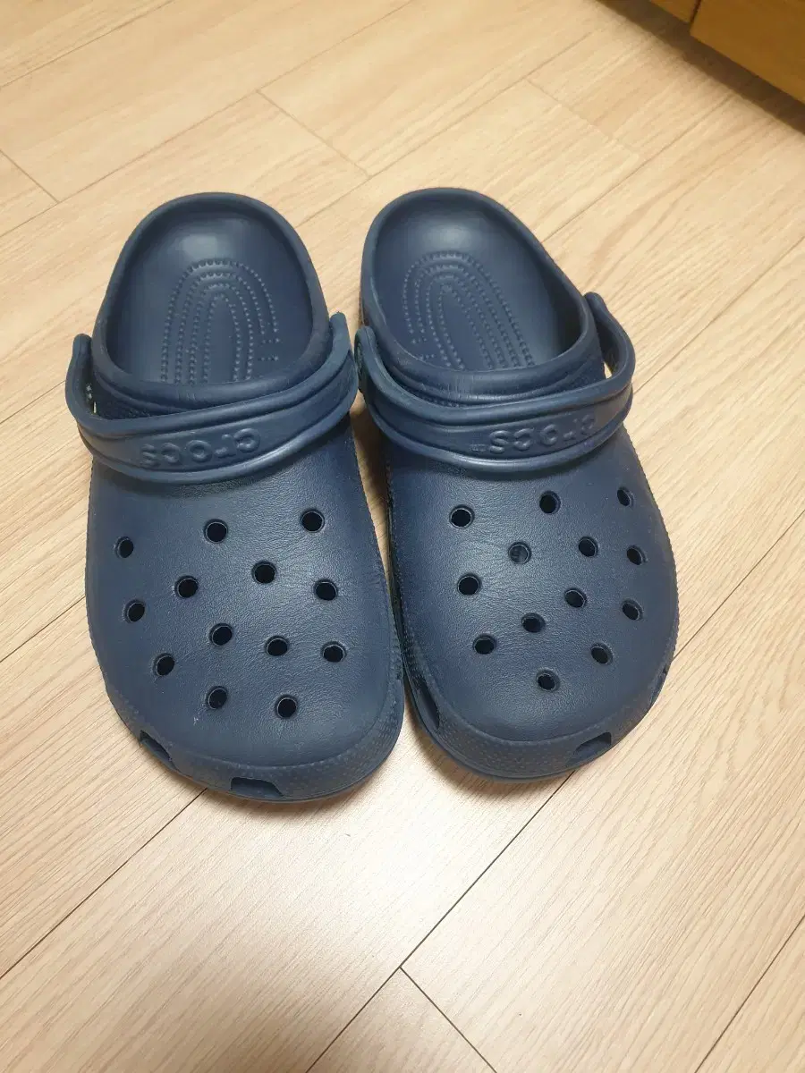 Crocs 265