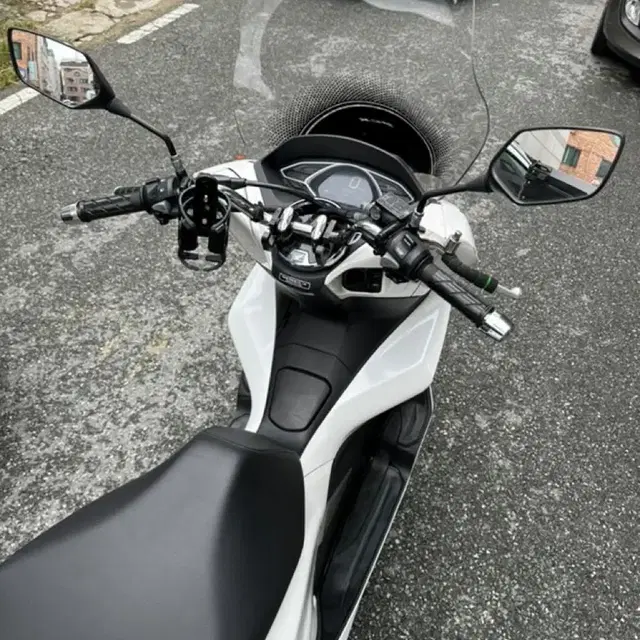 혼다 Pcx 125cc  20년식 급처합니다