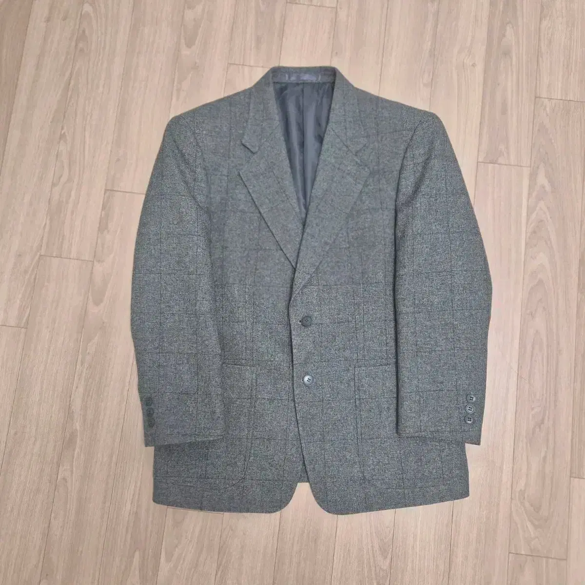 Gray Classic Check Wool Suit / Suits / Burberry / Knickerbocker / Setup