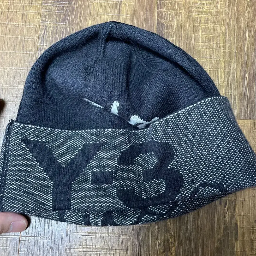 y-3(y3) 비니