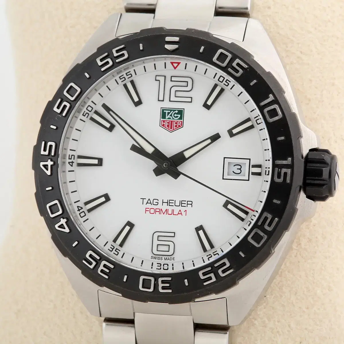 태그호이어 Tag Heuer 포뮬러 1 화이트 다이얼 쿼츠 WAZ1111