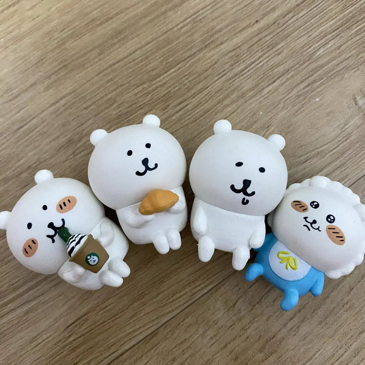 농담곰 앉은 가챠 세트 빵담곰 침담곰 담곰이