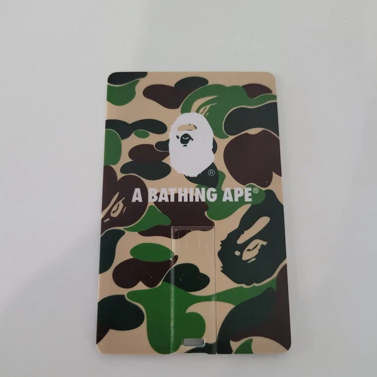 BAPE 베이프 USB 2.0  8기가