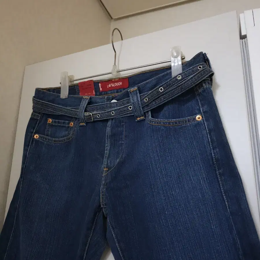 새상품)리바이스 LOW SLOUCH 509JEANS