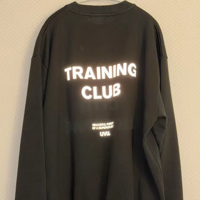 [M] UVU Training club 스웻셔츠