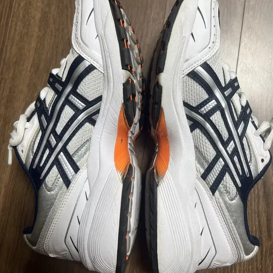 (ASICS) 아식스 젤 1090 / 화이트 미드나잇 / 250