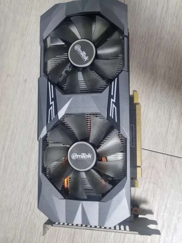 이엠텍 gtx 1660 super 그래픽카드