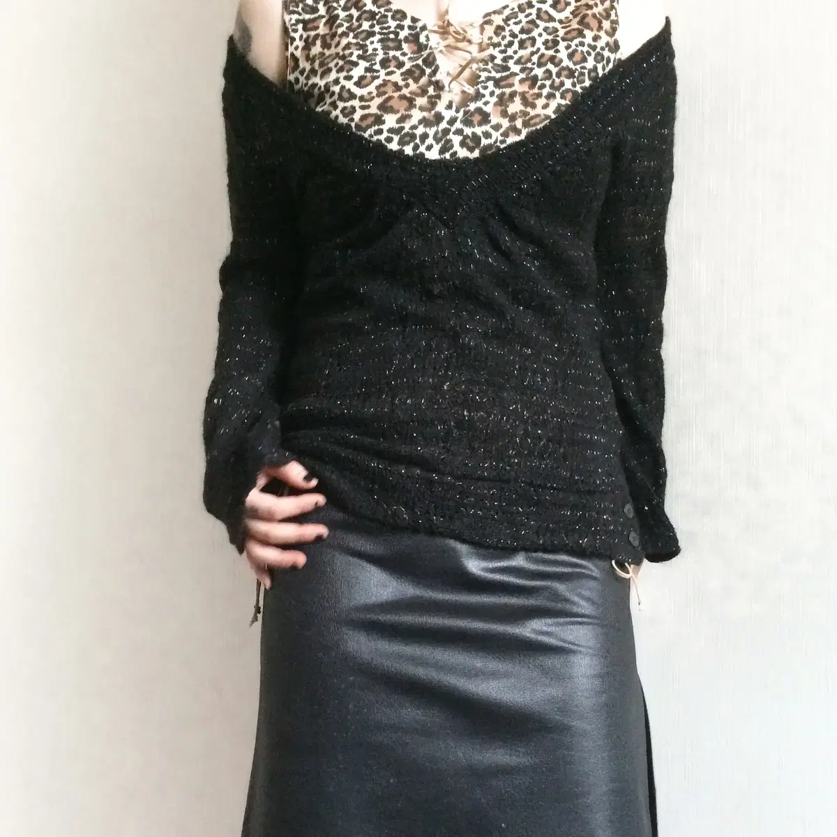 Glitter deep v neck knit