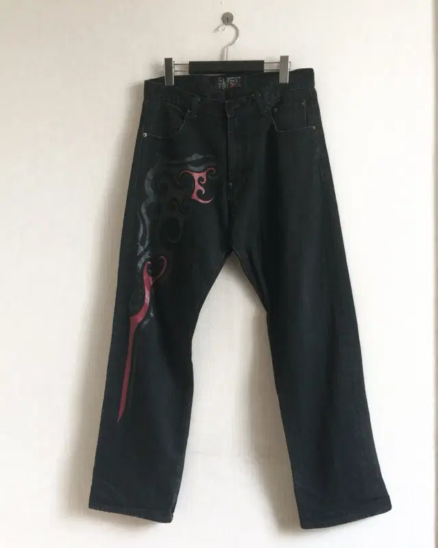 Peace maker printing denim pant