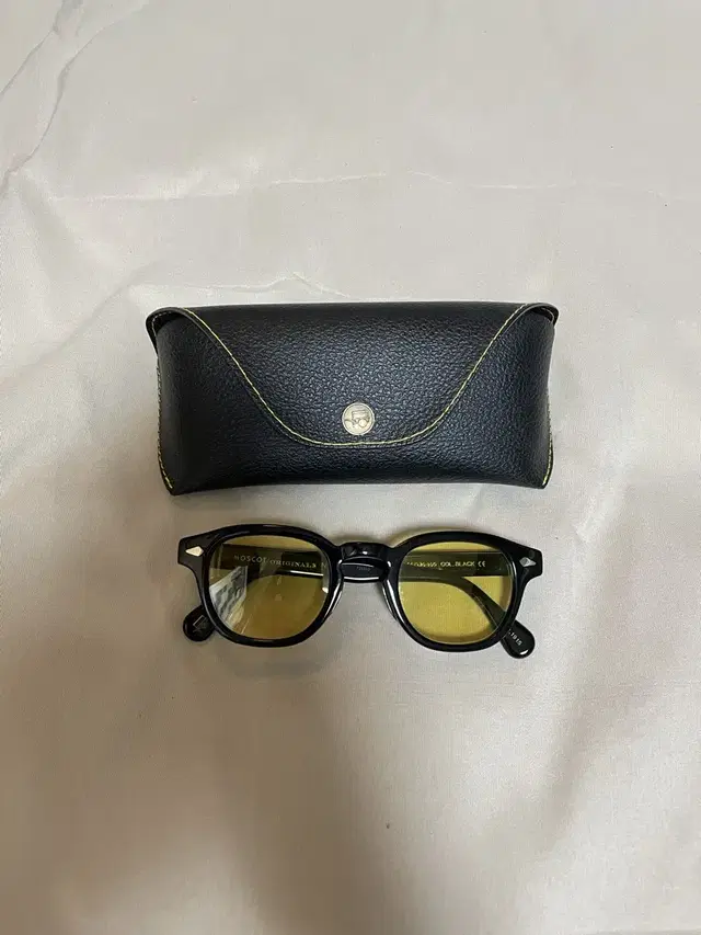 MOSCOT 렘토쉬