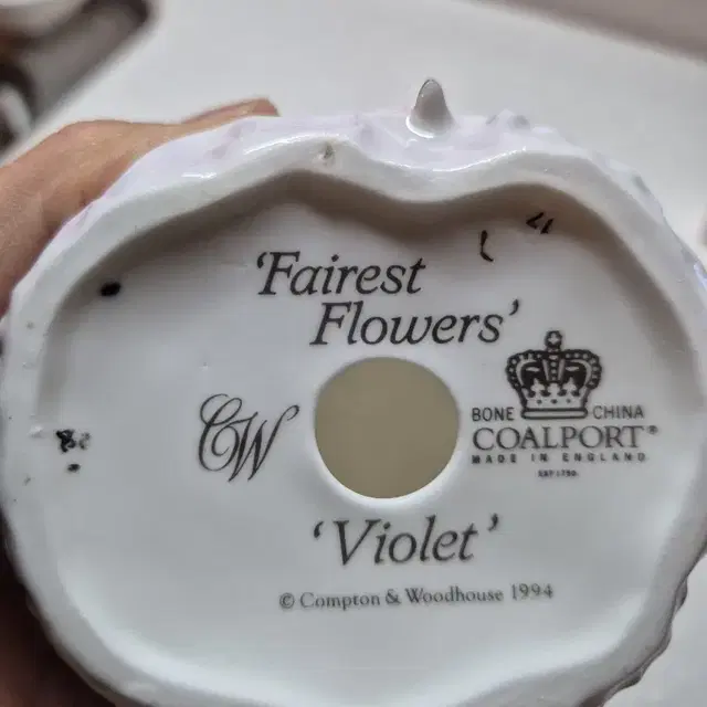 콜포트 COALPORT FAIREST 플라워 바이올렛 피겨린