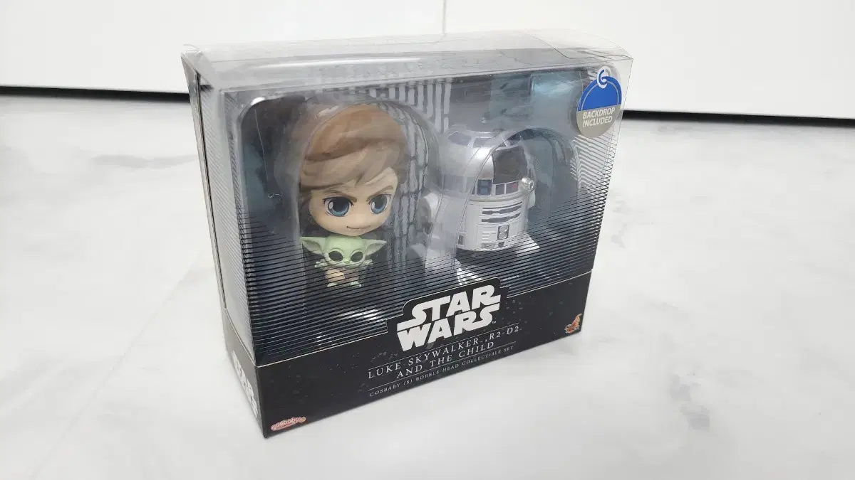 COSB866 Luke Skywalker, The Child & R2-D2