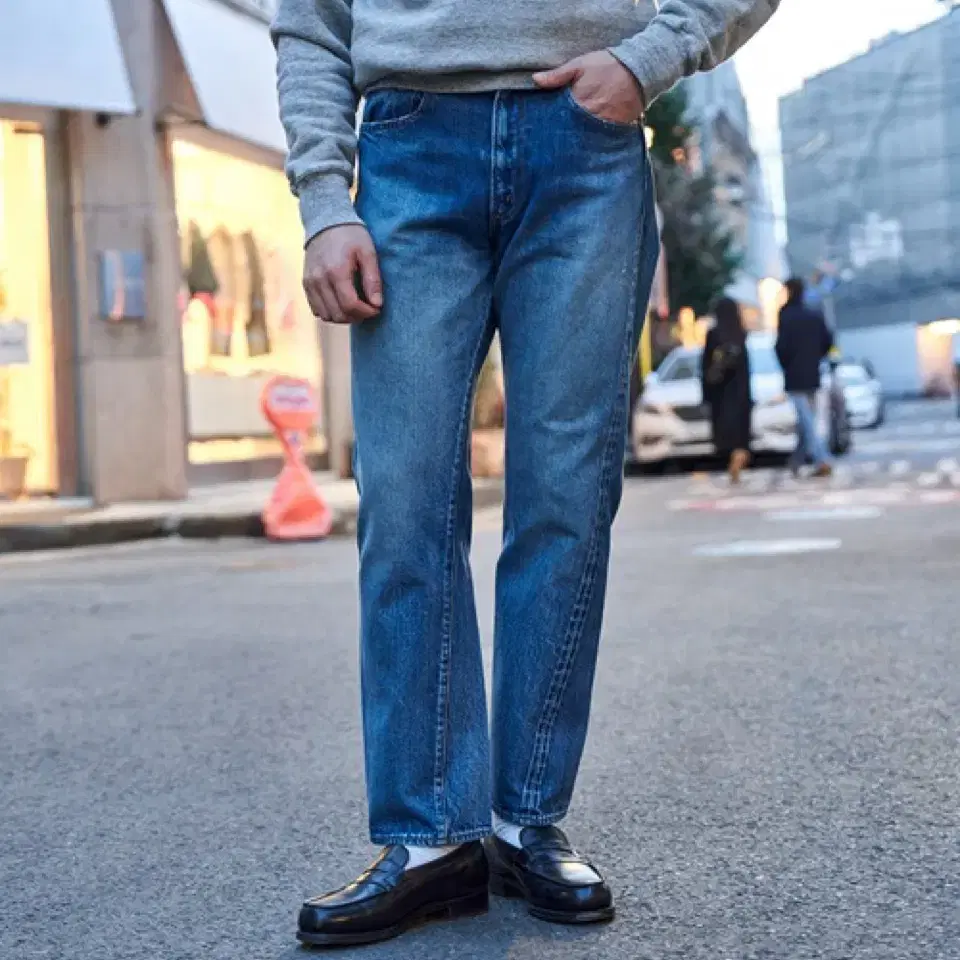 시오타 / Tapered Medium Blue Damage