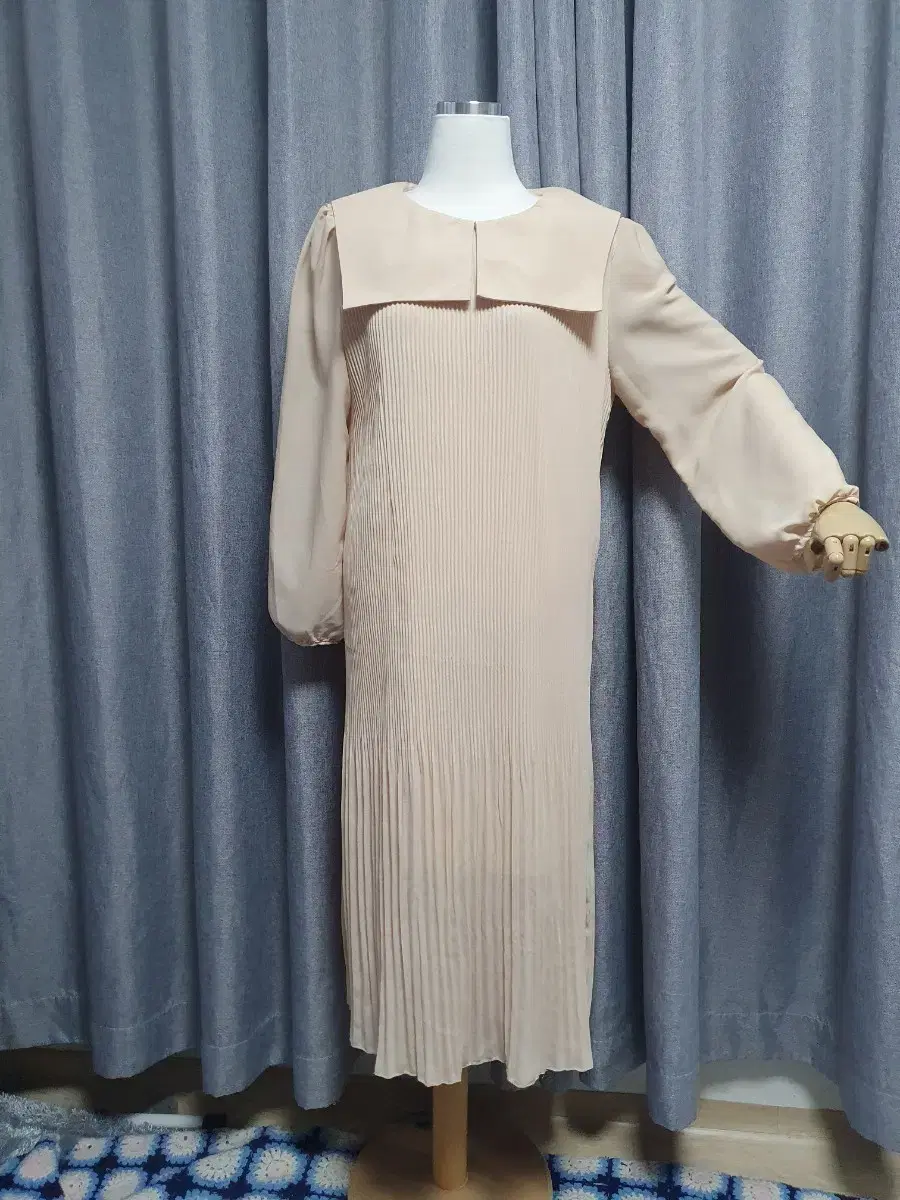 BEIGE kara Pleated Maxi One-piece