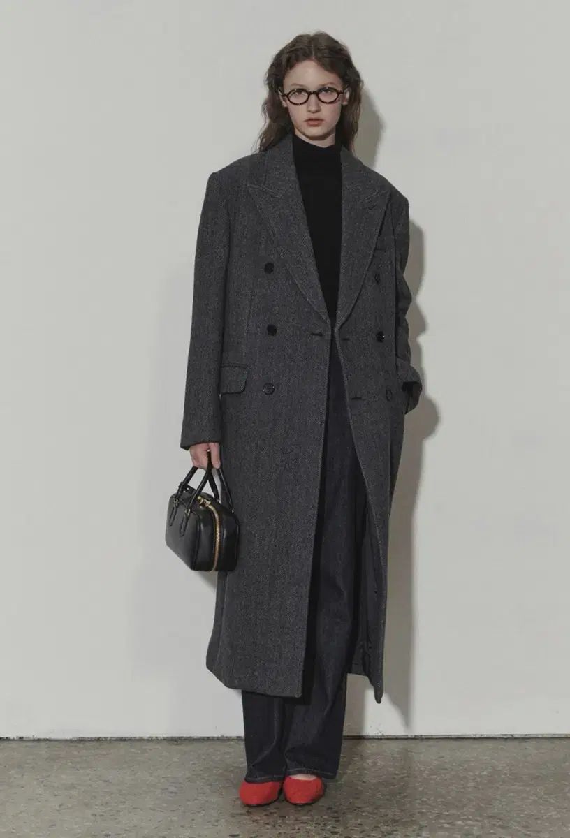 Tailored Double-Breasted Wool Coat 던스트코트